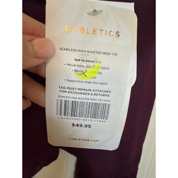 NWT Fabletics Seamless High-Waisted Mesh 7/8 Burgundy Leggings M - Picture 5 of 5